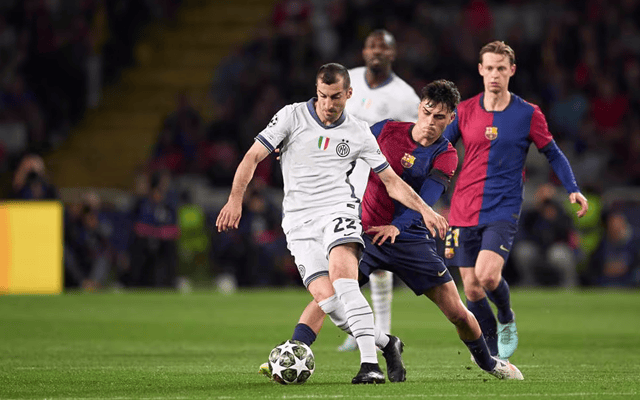 赫内斯：和伯利交流时他随口就能提到半个亿；相信于帕会续约（赫内斯：与伯利交流张口就是五千万；我看好于帕续约）