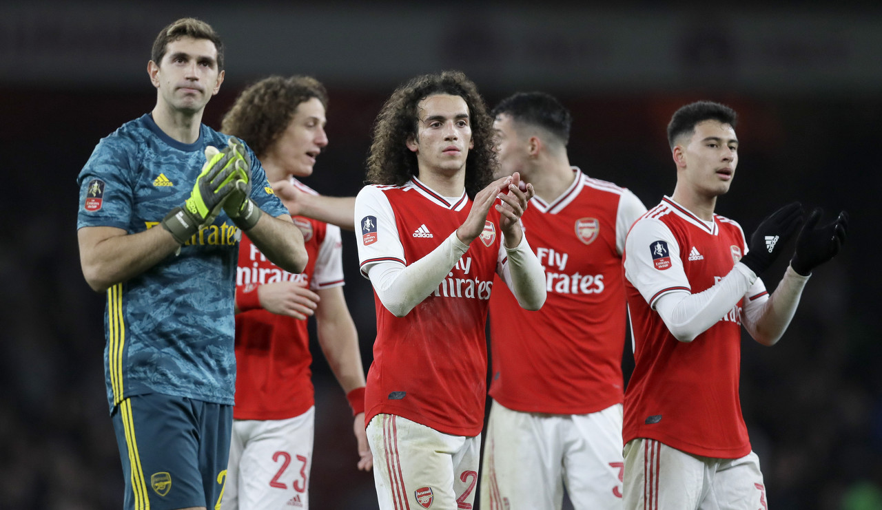 首尔主帅：赛前和林加德讨论过，让他更好地去领导球队（首尔主帅：赛前与林加德交流，期待他更好带队）