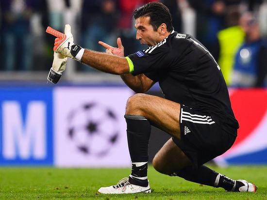 恭喜！孙铭徽超越胡雪峰，升至CBA常规赛历史助攻榜第4位（孙铭徽超越胡雪峰，跻身CBA常规赛历史助攻榜第4位）