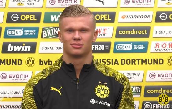 法甲半场：苏马雷失点，里昂0-0勒阿弗尔（法甲半场战报：苏马雷点球失手，里昂与勒阿弗尔0-0僵持）