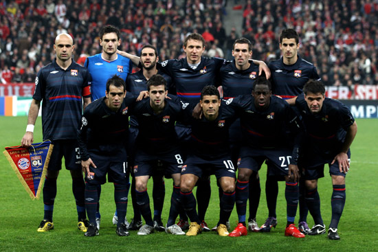 邮报：由于曼联伤病问题和非洲杯，齐尔克泽不一定冬窗离队（邮报：受曼联伤病与非洲杯影响，齐尔克泽冬窗离队未必成行）