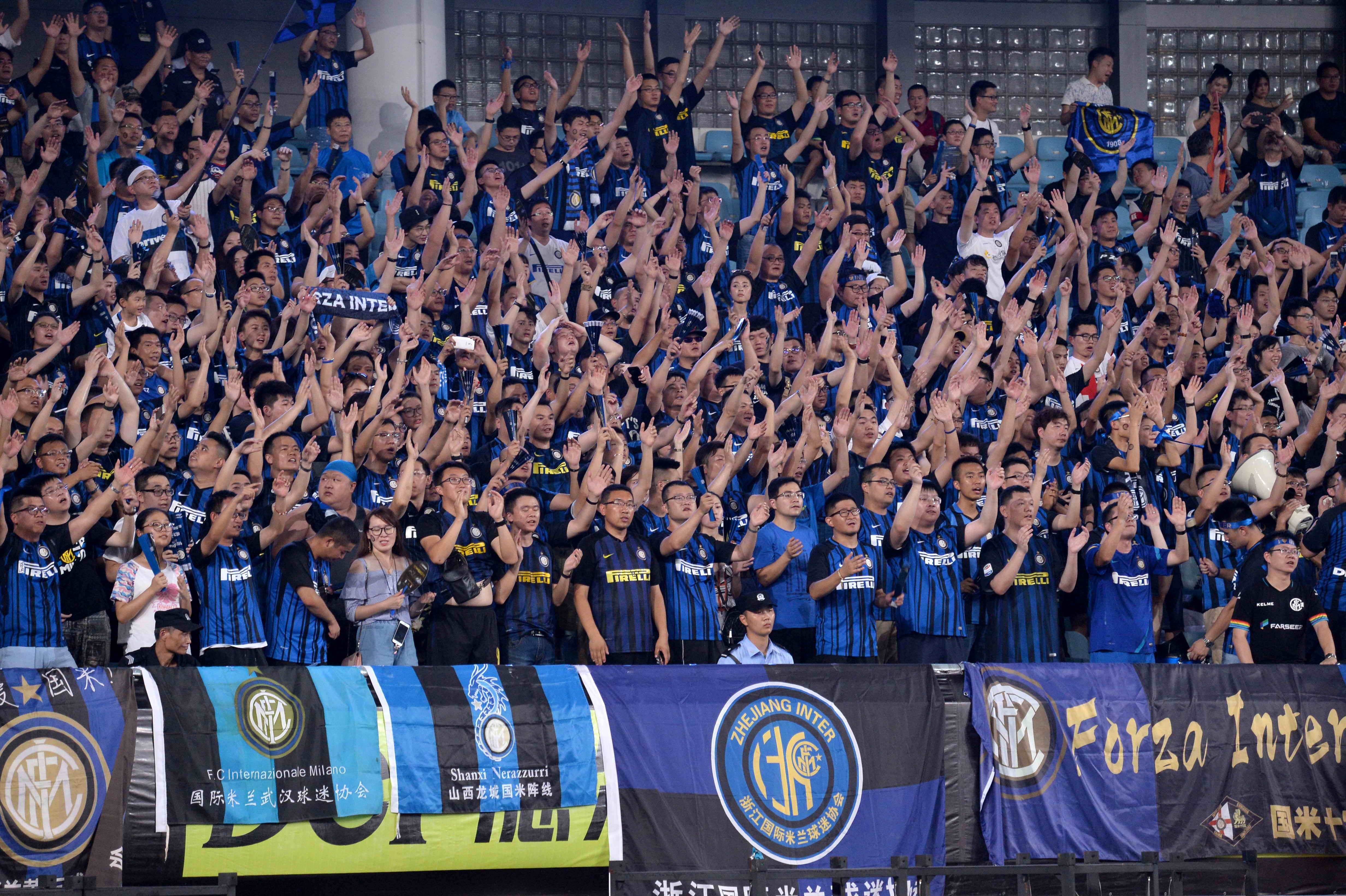 塔雷：拥有魔笛这样的导师是亚沙里的优势，我们对他充满信心（塔雷：魔笛担任导师令亚沙里更具优势，我们对他信心十足）