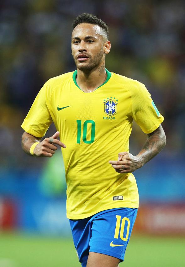 孤军奋战！皇马主帅阿隆索遭遇最严峻考验，11名球员缺阵或成致命打击（单枪匹马！皇马主帅阿隆索迎来最严酷考验，11将缺席恐成致命打击）