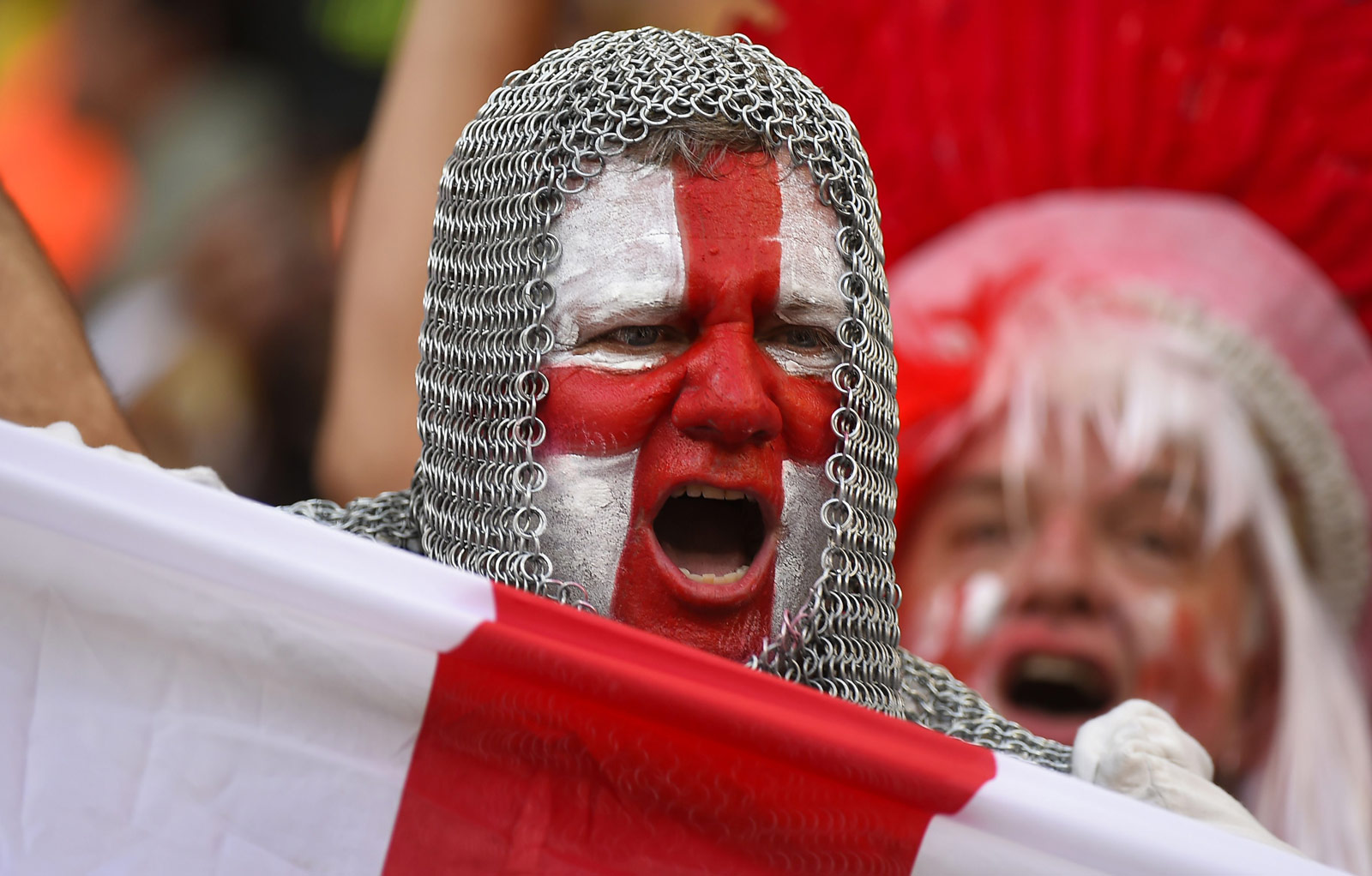 这脚爆射有火箭推进器吧？