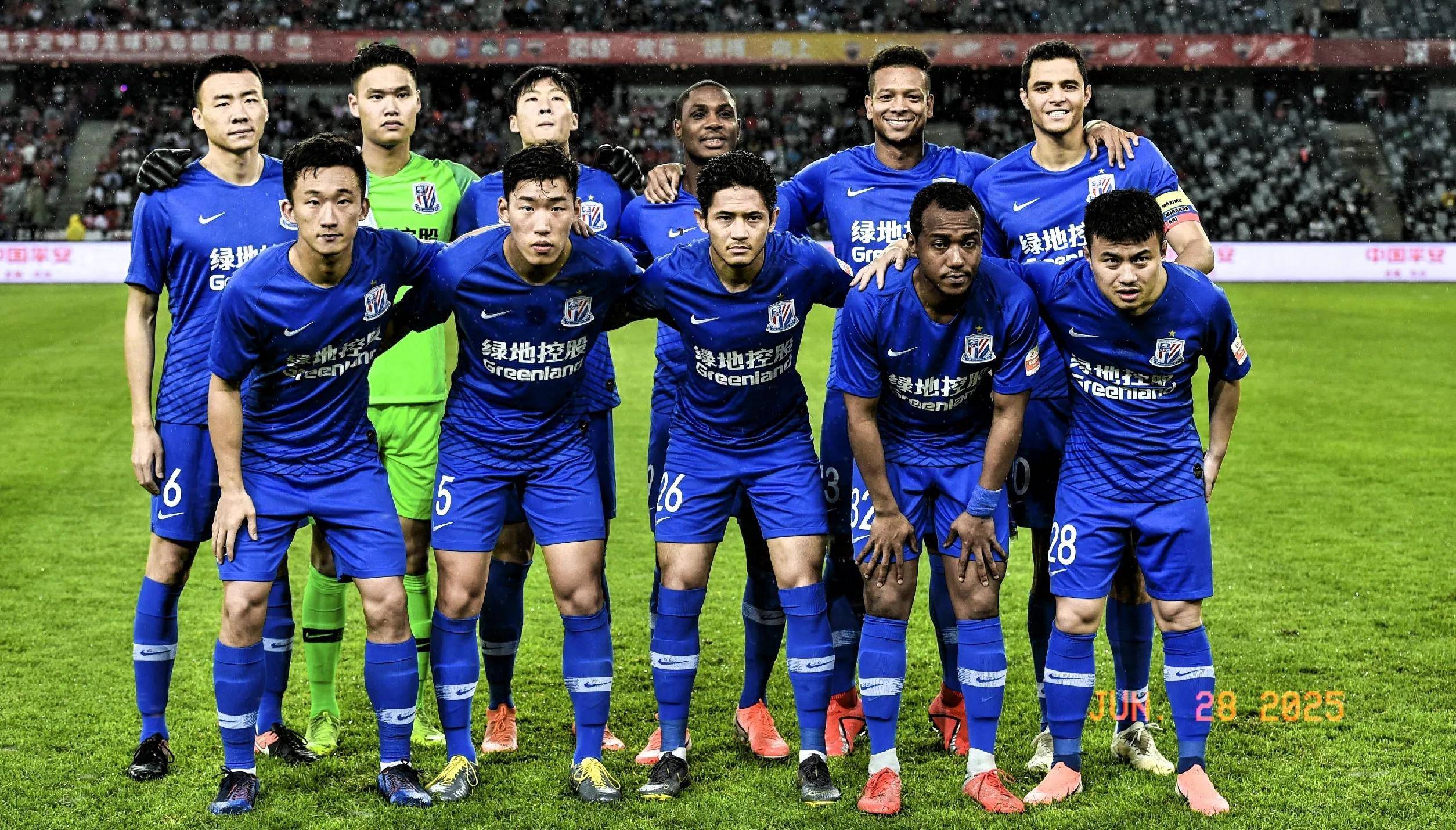 你认同吗？孔蒂说法鹰防守好，目前其欧冠失球第三多、德甲失球第二多（孔蒂称“鹰”防守出色？数据却显示：欧冠丢球第3、德甲第2）