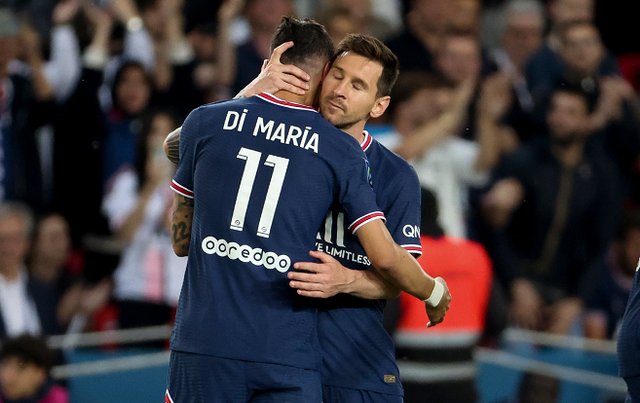 拜仁再度横扫对手，领先德甲积分榜