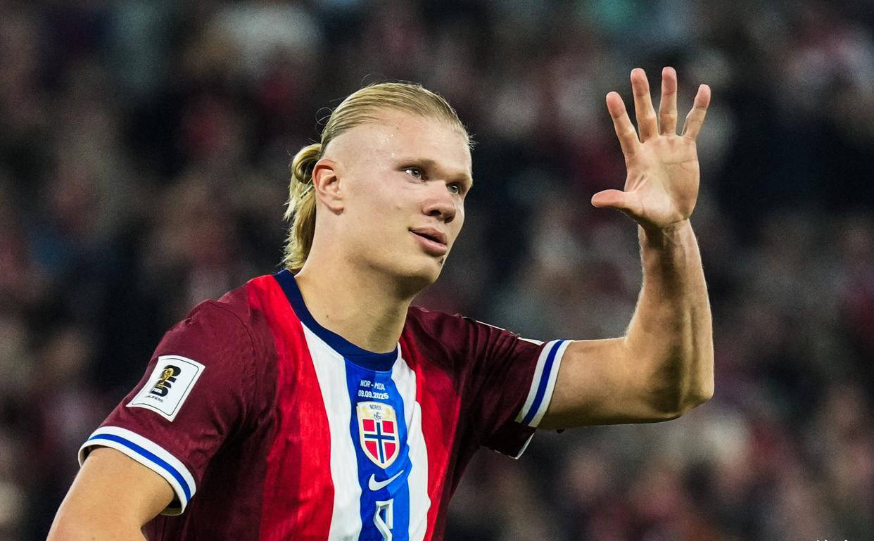 马卡：许多球探想在青年欧冠上考察霍安，但他却没参加比赛（马卡：多名球探欲在青年欧冠考察霍安，然而他未出场）