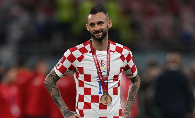 尤文客场3-2博德闪耀，乔纳森-戴维绝杀，奥蓬达、麦肯尼建功（尤文客场3-2险胜博德：乔纳森-戴维压哨绝杀，奥蓬达、麦肯尼建功）