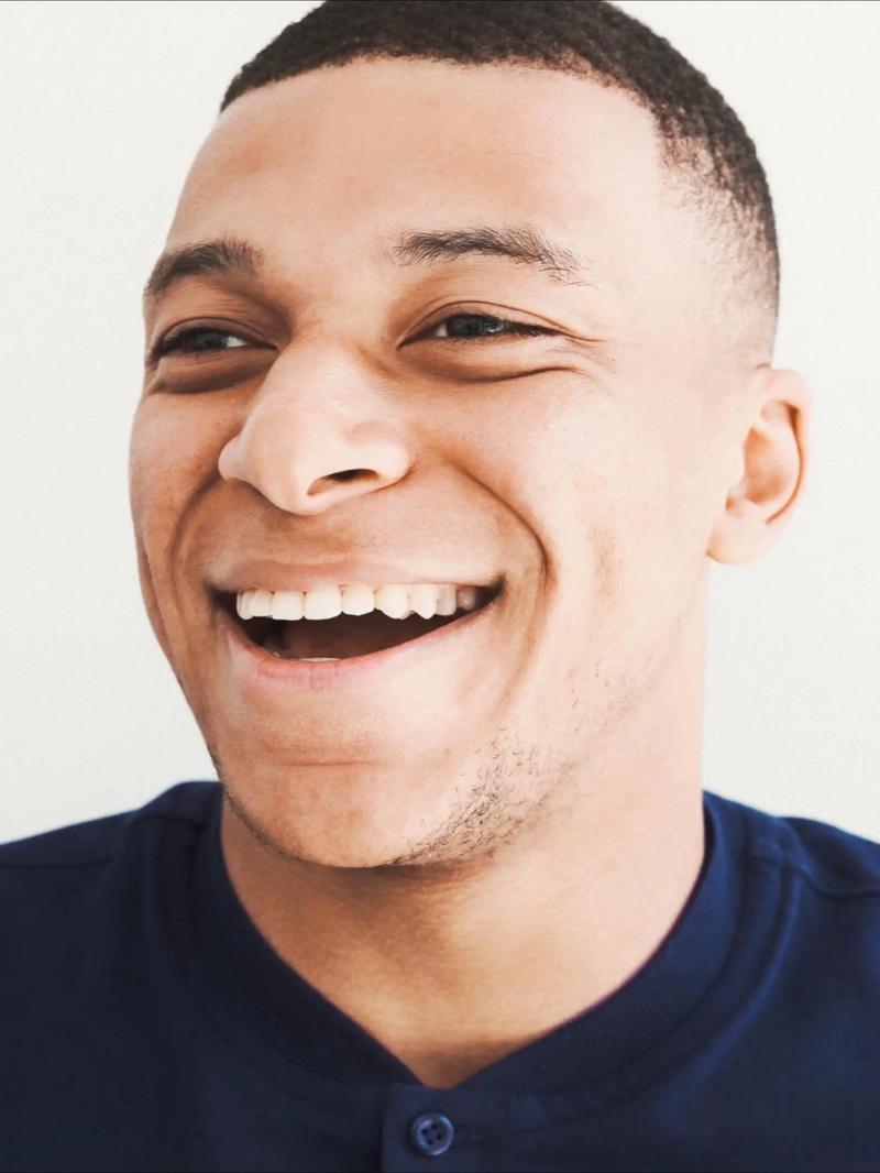 天皇杯战报：町田泽维亚3-1力克神户胜利船，队史首次夺冠（天皇杯：町田泽维亚3-1击败神户胜利船，摘得队史首冠）