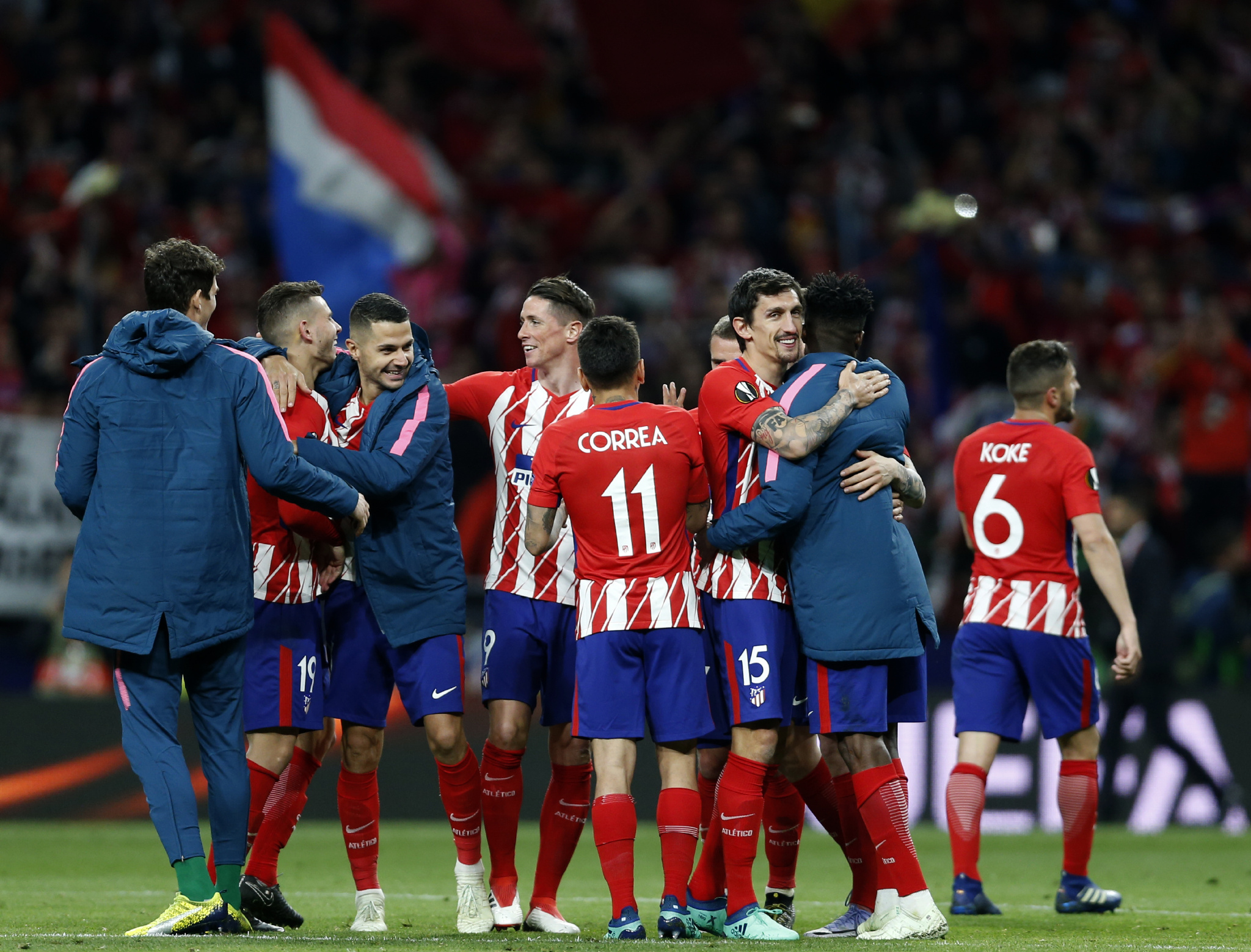 当巴萨主席？瓜帅：我不拒绝巴萨，但不会穿西装坐在主席台上（瓜迪奥拉回应是否出任巴萨主席：不排斥巴萨，但无意穿西装坐主席台）