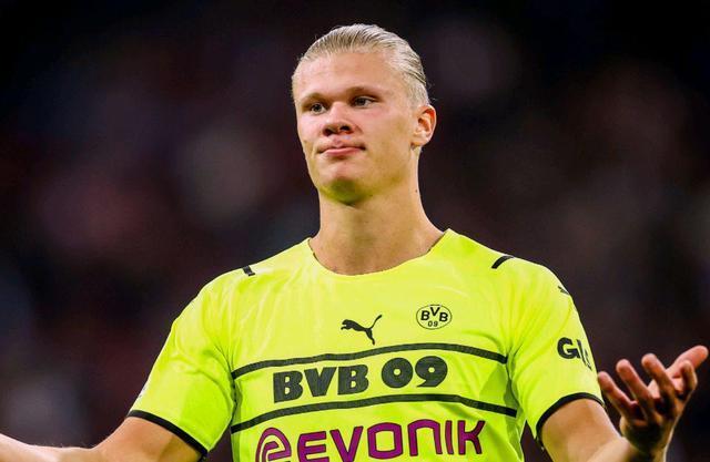 34岁306天，马赫雷斯成为非洲杯历史上最年长双响破门的球员（34岁306天，马赫雷斯创非洲杯最年长梅开二度纪录）